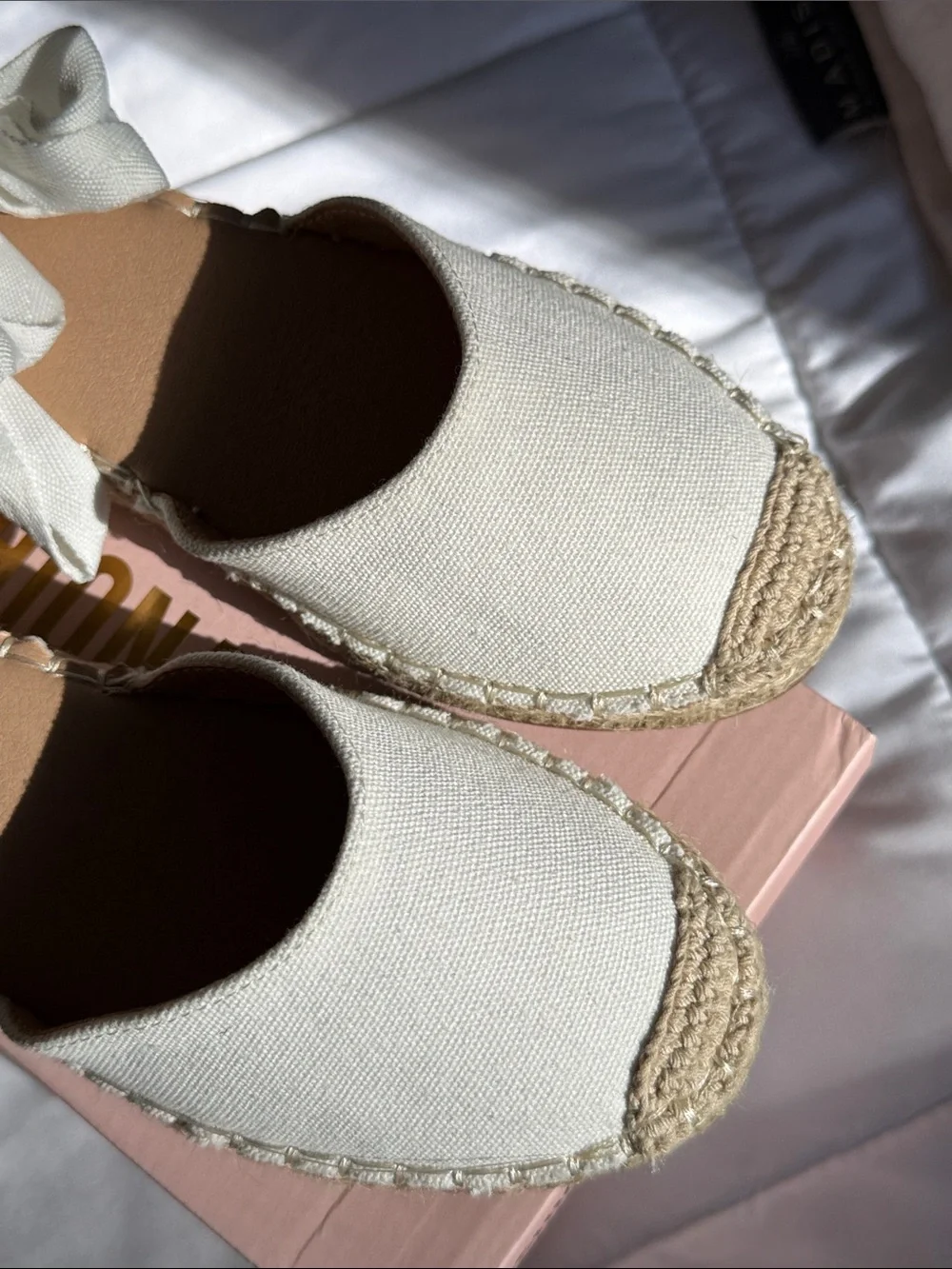 BRAND NEW CUSHIONAIRE Talisa Ivory Espadrille Wedge Sandals